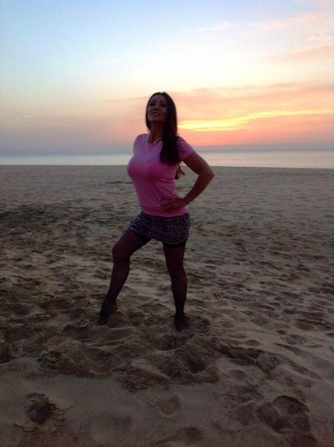 Beach stockings, Miss Hybrid
